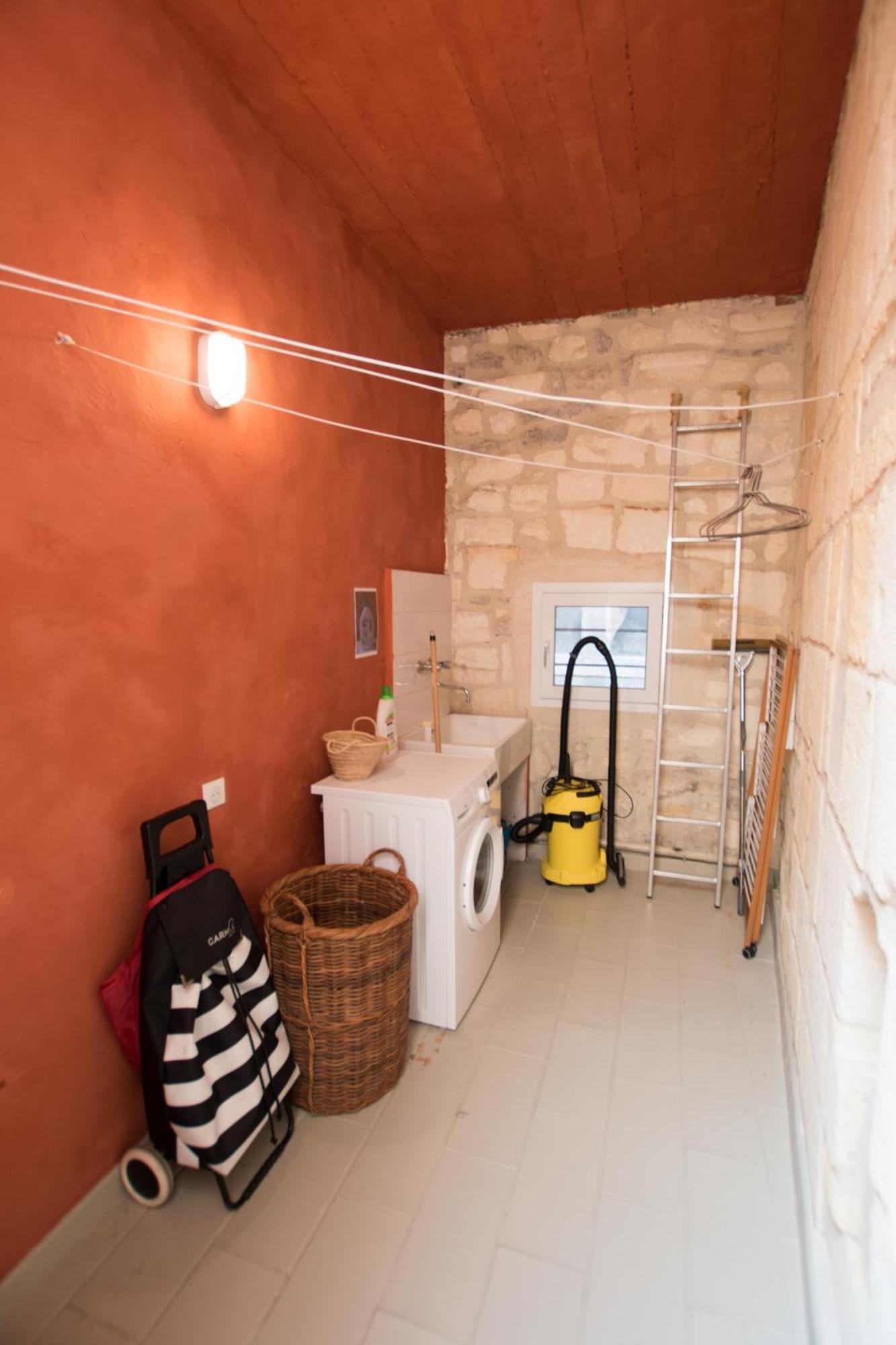Clem - Appartement Dans Le Coeur D'Arles Bagian luar foto